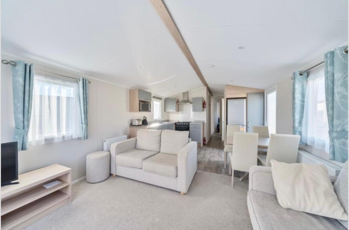 Emma'S Retreat 3-Bedroom Caravan Sleeps 6 At Durdle Door Nr Wareham Dorset المظهر الخارجي الصورة