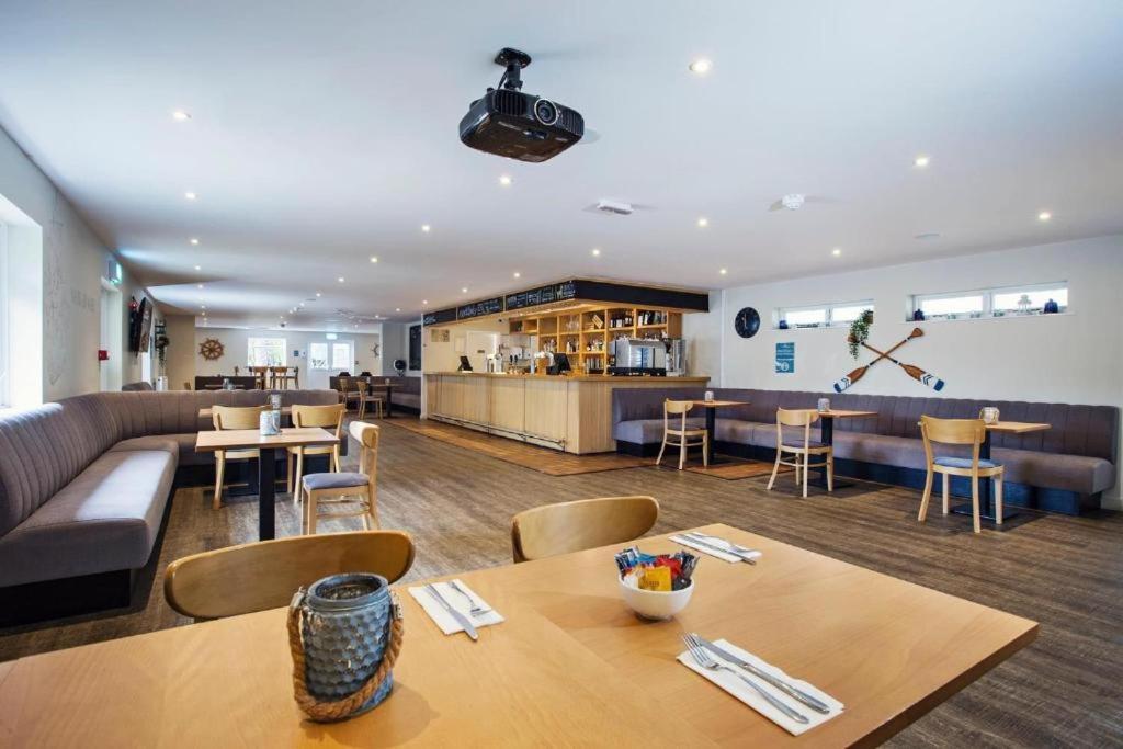 Emma'S Retreat 3-Bedroom Caravan Sleeps 6 At Durdle Door Nr Wareham Dorset المظهر الخارجي الصورة